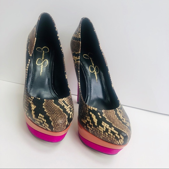 Jessica Simpson Snakeskin Pump Platform Heel - Picture 4 of 8